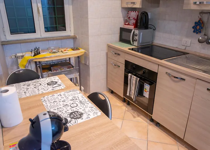 Apartament Casa Di Roberto - Metro E Servizi A Due Passi! Rzym